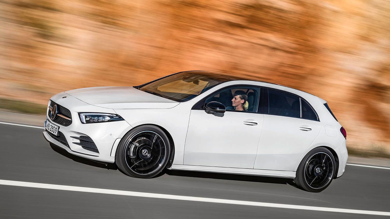 Begtest Mercedes A klass Liten Bil Med Lyxk nsla Blipp